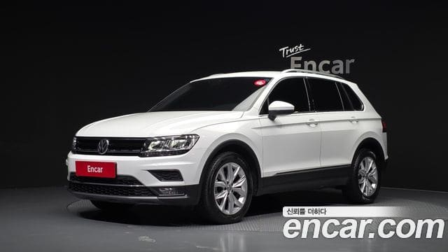 Volkswagen Tiguan — фото 1