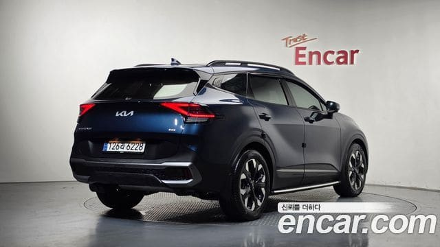 Kia Sportage — фото 1