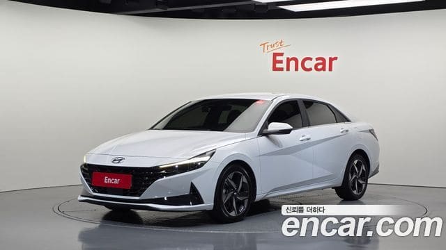 Hyundai Avante — фото 1
