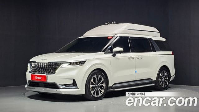 Kia Carnival — фото 1