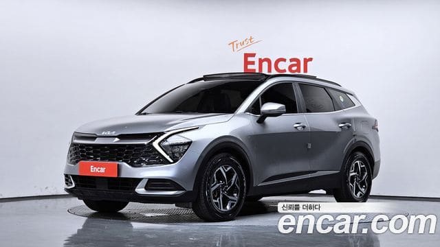Kia Sportage — фото 1