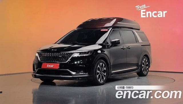 Kia Carnival — фото 1