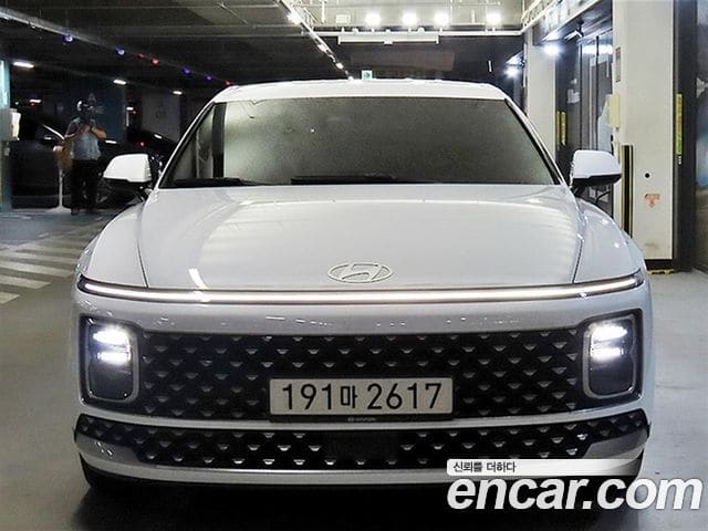 Hyundai Grandeur — фото 1