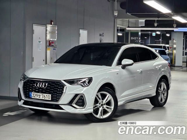 Audi Q3 — фото 1