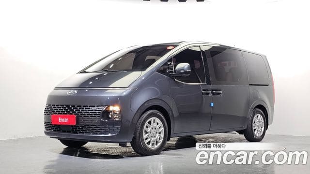Hyundai Staria — фото 1
