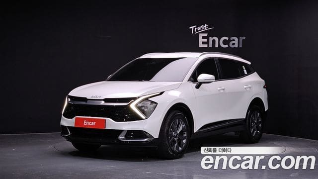 Kia Sportage — фото 1