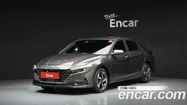 Hyundai Avante — фото 1