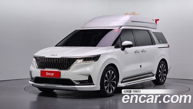 Kia Carnival — фото 1