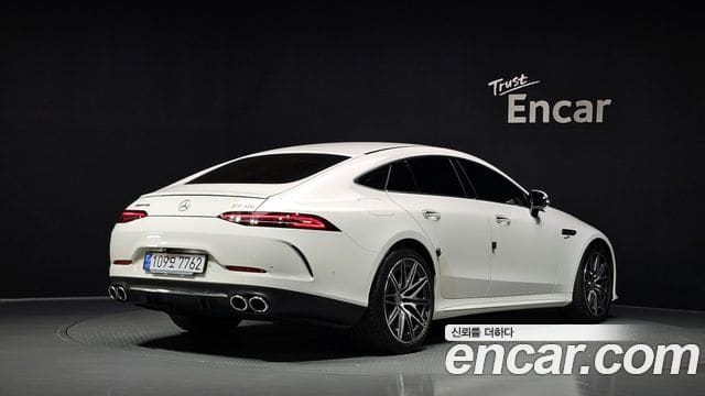 Mercedes-Benz AMG GT — фото 1