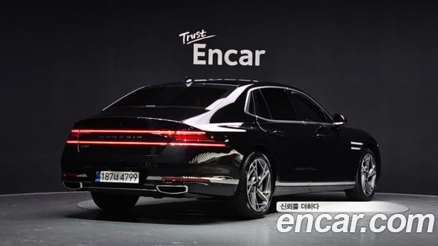 Genesis G90 — фото 1