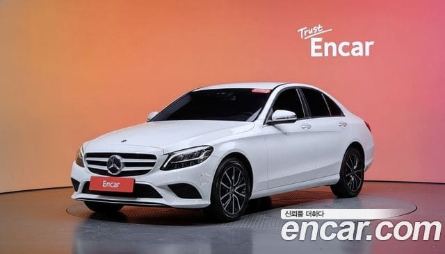 Mercedes-Benz C-Class — фото 1