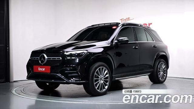 Mercedes-Benz GLE-Class — фото 1