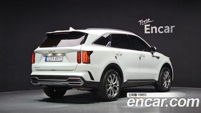 Kia Sorento — фото 1