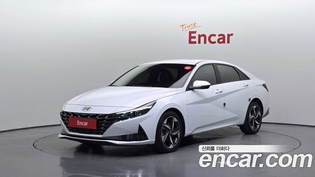 Hyundai Avante — фото 1