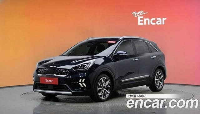 Kia Niro — фото 1