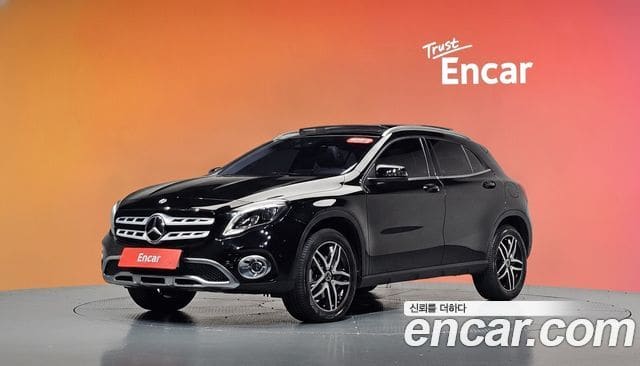 Mercedes-Benz GLA-Class — фото 1