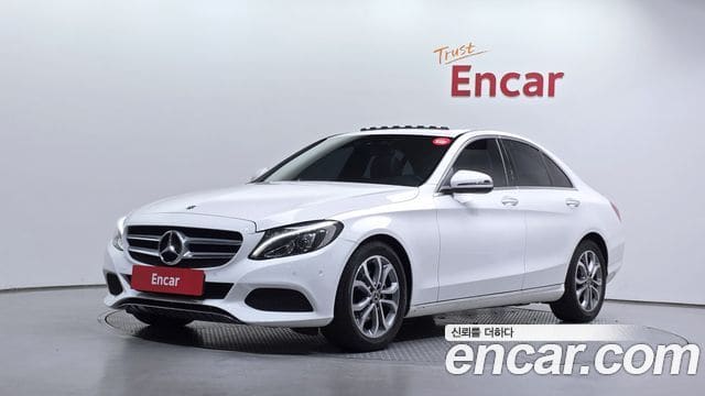 Mercedes-Benz C-Class — фото 1