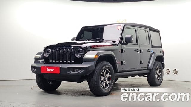 Jeep Wrangler — фото 1