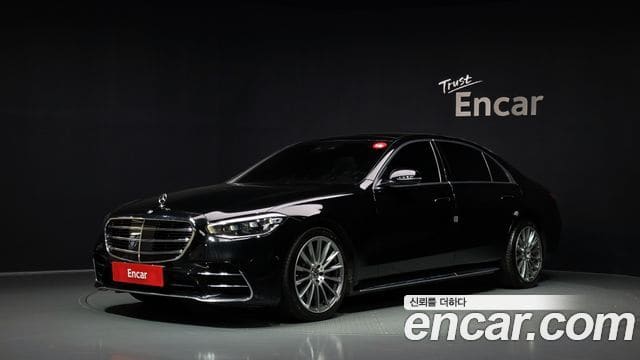 Mercedes-Benz S-Class — фото 1