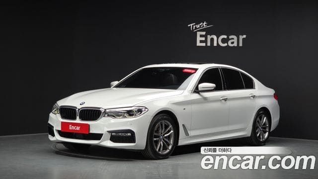 BMW 5 Series — фото 1