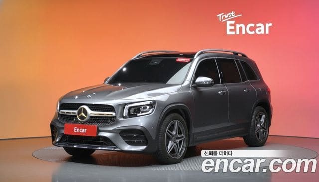 Mercedes-Benz GLB-Class — фото 1