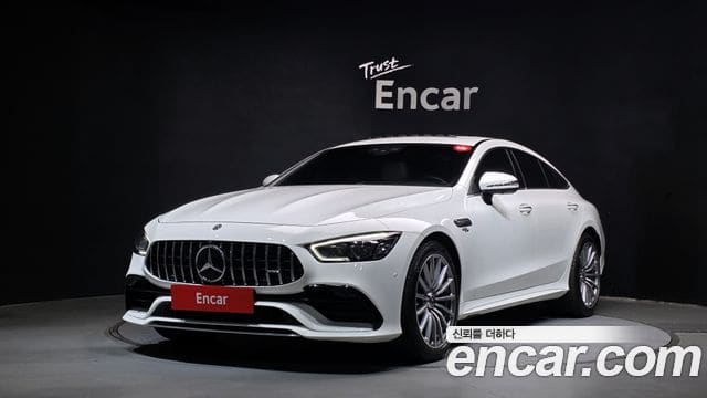 Mercedes-Benz AMG GT — фото 1