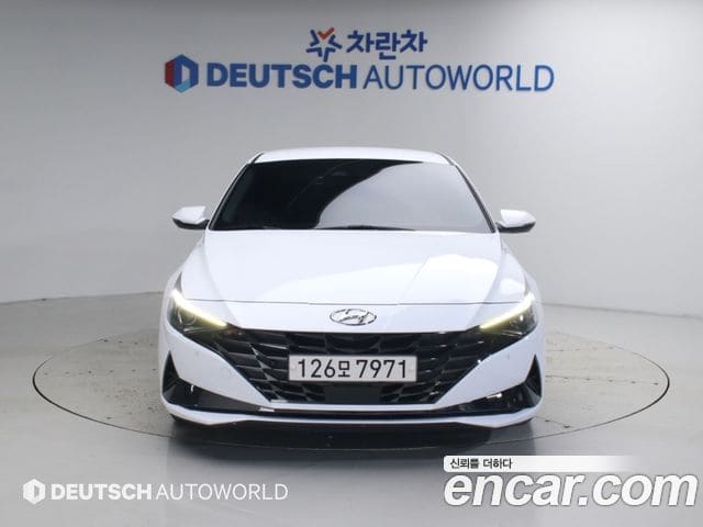 Hyundai Avante — фото 1