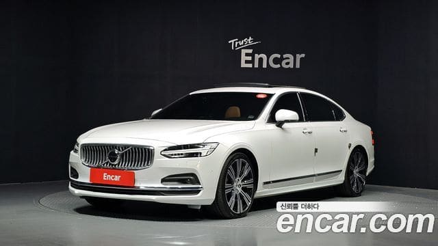 Volvo S90 — фото 1