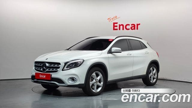 Mercedes-Benz GLA-Class — фото 1