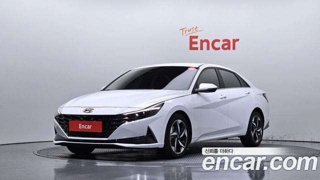 Hyundai Avante — фото 1