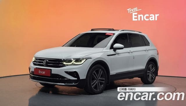 Volkswagen Tiguan — фото 1