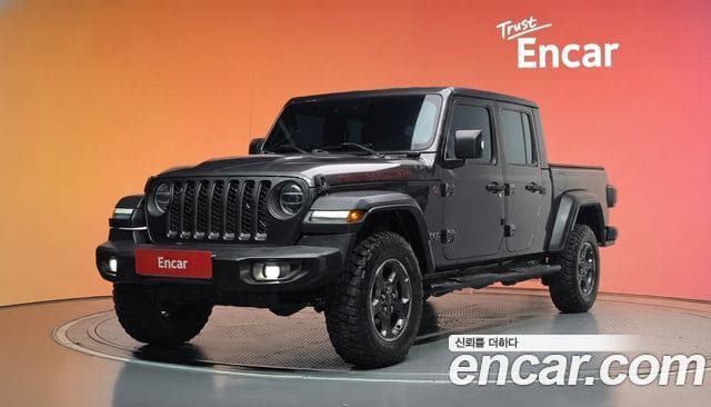 Jeep Gladiator — фото 1