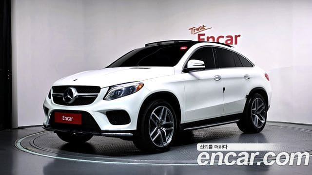 Mercedes-Benz GLE-Class — фото 1