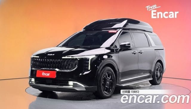 Kia Carnival — фото 1