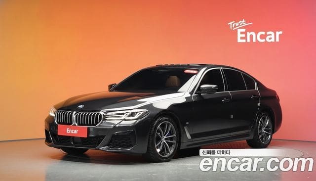 BMW 5 Series — фото 1