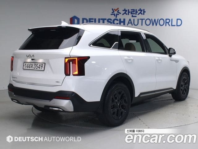 Kia Sorento — фото 1