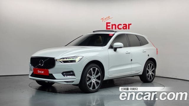 Volvo XC60 — фото 1