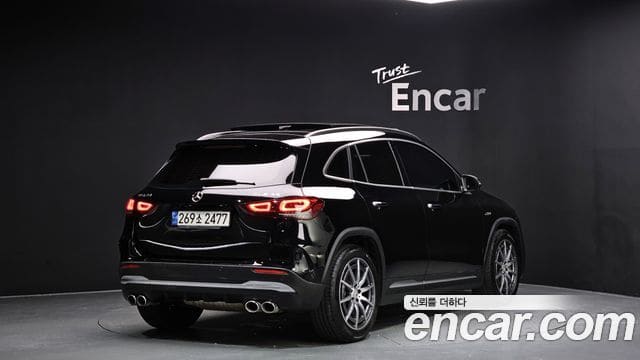 Mercedes-Benz GLA-Class — фото 1