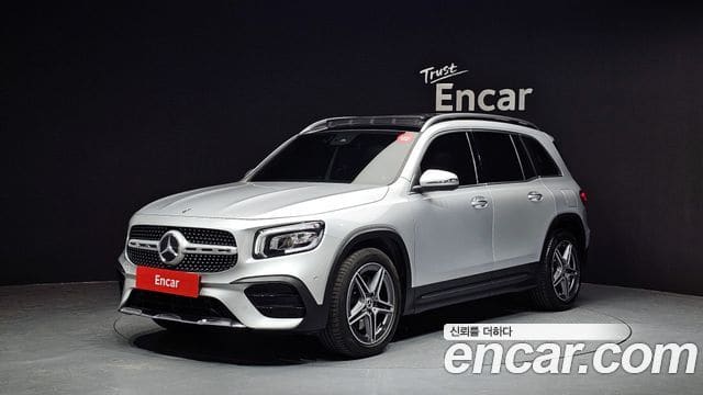 Mercedes-Benz GLB-Class — фото 1
