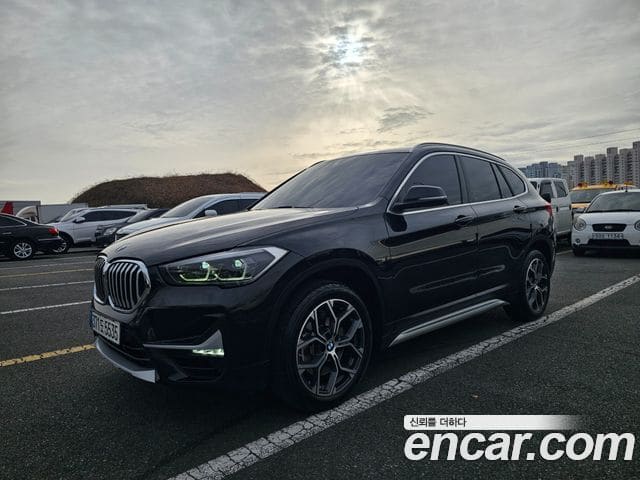 BMW X1 — фото 1