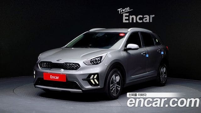 Kia Niro — фото 1