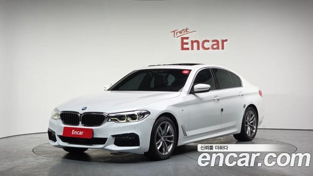 BMW 5 Series — фото 1
