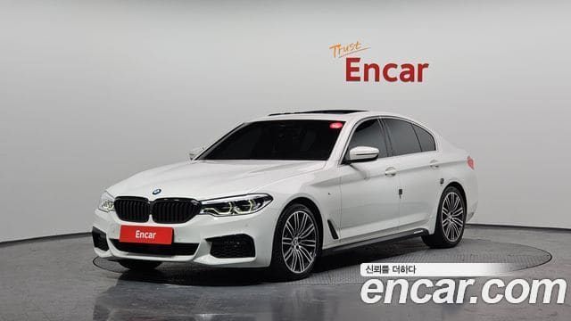 BMW 5 Series — фото 1