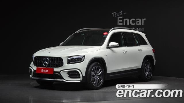 Mercedes-Benz GLB-Class — фото 1