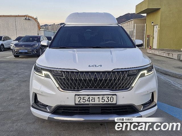 Kia Carnival — фото 1