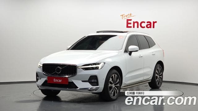 Volvo XC60 — фото 1