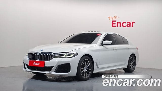 BMW 5 Series — фото 1