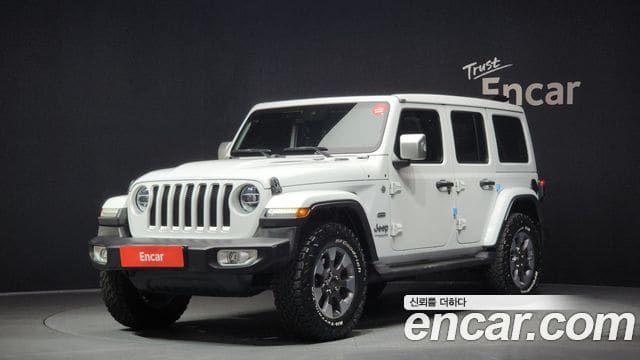 Jeep Wrangler — фото 1