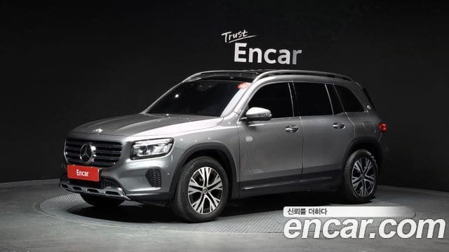 Mercedes-Benz GLB-Class — фото 1