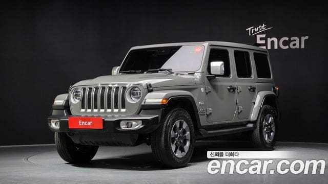 Jeep Wrangler — фото 1
